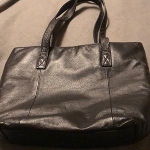 Wilson Leather pocketbook- like new, only used a few times -